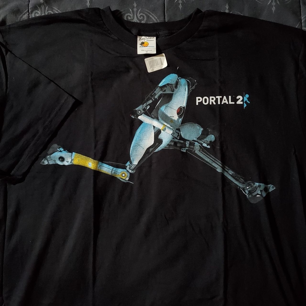 Vintage Y2K 2011 Valve Portal 2 P Body Video Game Promo T-shirt Size 2XL Rare